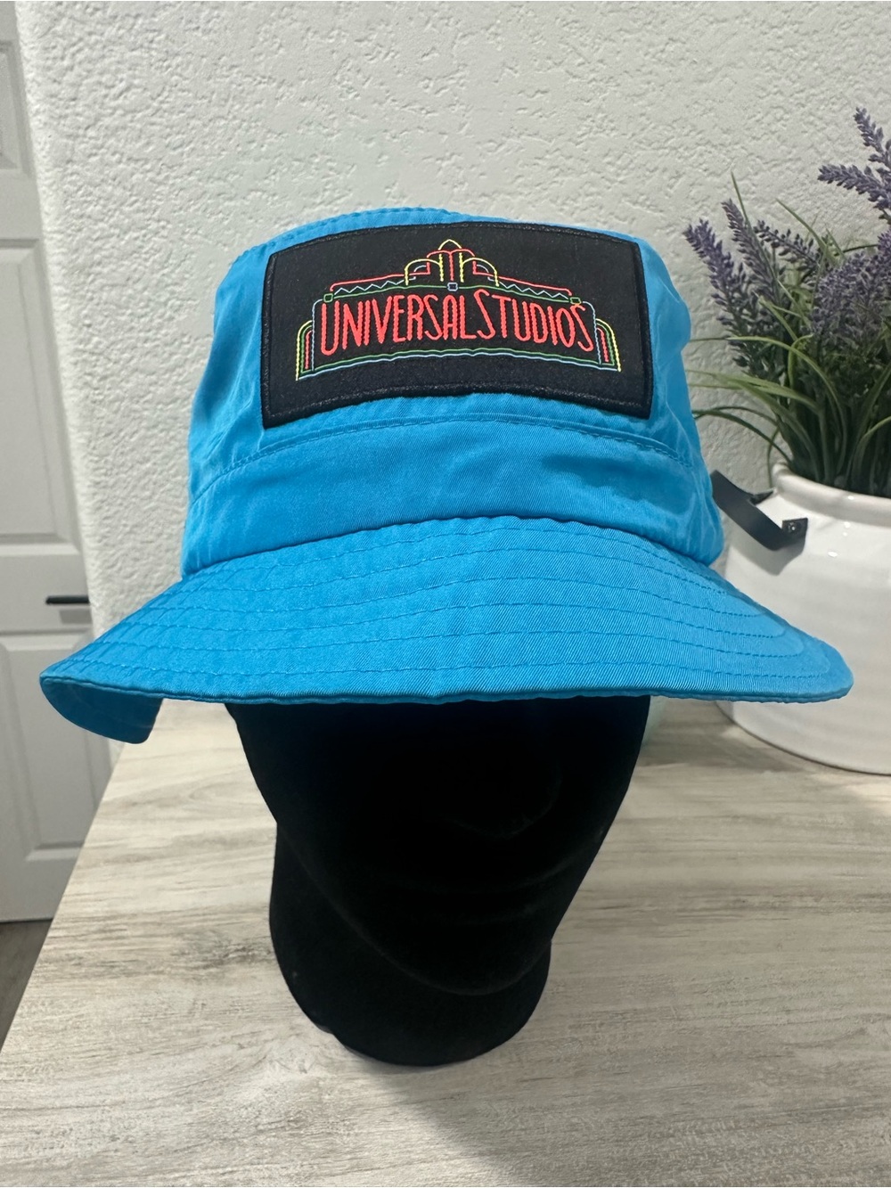 Universal Studios Neon Blue Retro Throwback Logo 30th Anniversary Bucket Hat